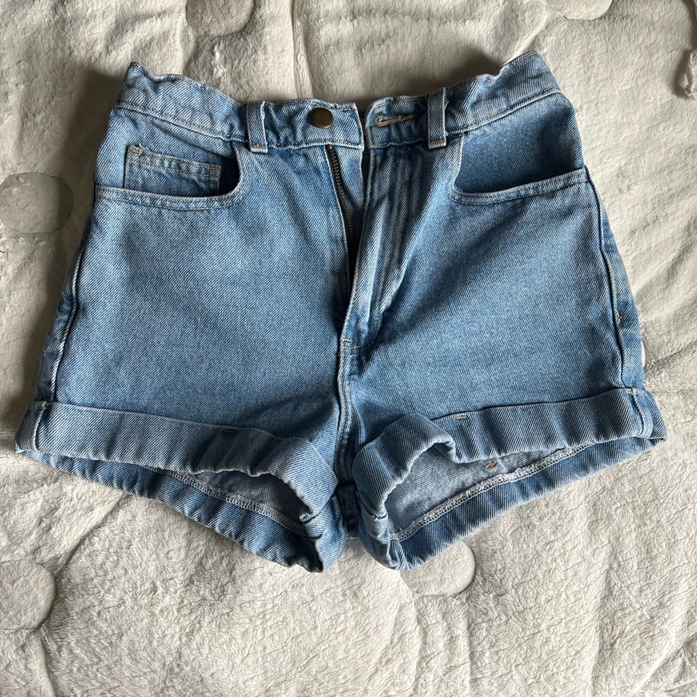 🌟Vintage American Apparel Jean shorts size 26🌟
